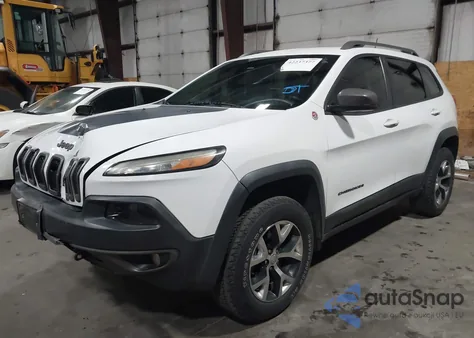 2016 Jeep Cherokee Trailhawk from USA, damaged, VIN 1C4PJMBS8GW122145